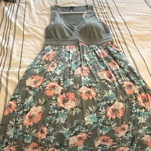 Summer dress NWT never worn